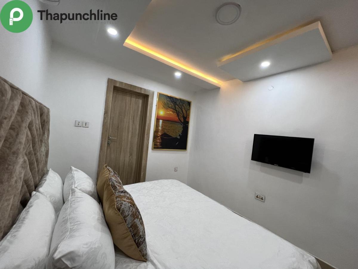 Thapunchline Hotels Ikeja Dış mekan fotoğraf