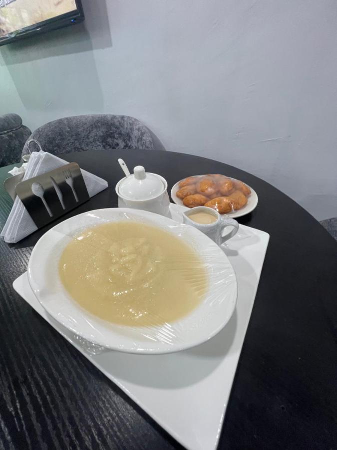 Thapunchline Hotels Ikeja Dış mekan fotoğraf